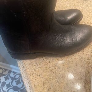 Reposting Frye boots because they feel more like a 8.0 shoe size.